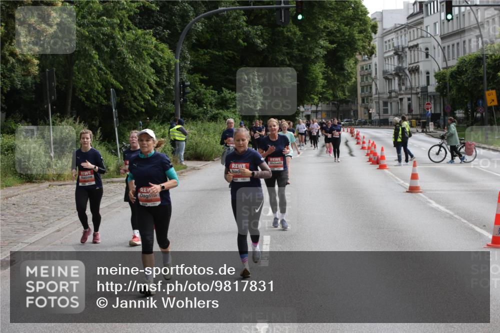 14.06.2026 - REWE Women's Run Jannik Wohlers http://msf.ph/oto/9817831 14.06.2026 10:58:03 Laufen 1 meine-sportfotos.de