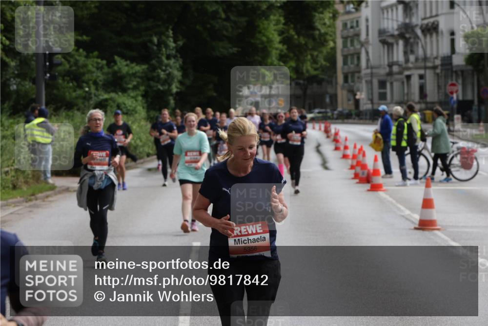 14.06.2026 - REWE Women's Run Jannik Wohlers http://msf.ph/oto/9817842 14.06.2026 10:58:05 Laufen 5356 meine-sportfotos.de