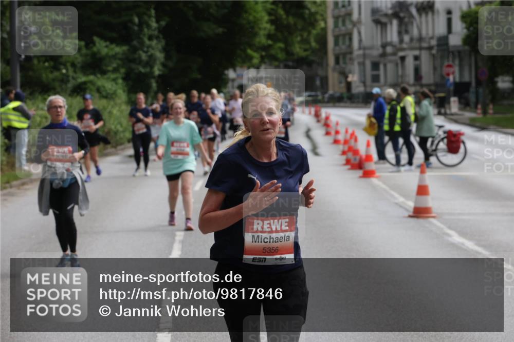 14.06.2026 - REWE Women's Run Jannik Wohlers http://msf.ph/oto/9817846 14.06.2026 10:58:06 Laufen 5356 meine-sportfotos.de