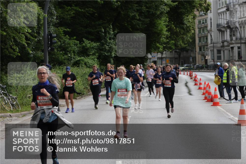 14.06.2026 - REWE Women's Run Jannik Wohlers http://msf.ph/oto/9817851 14.06.2026 10:58:07 Laufen 5137 meine-sportfotos.de