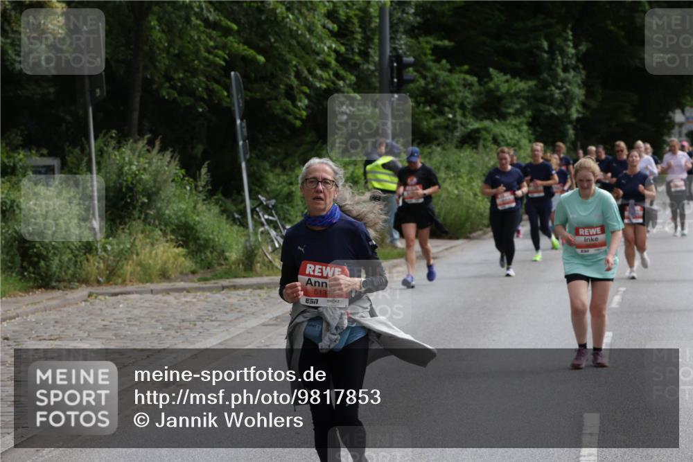 14.06.2026 - REWE Women's Run Jannik Wohlers http://msf.ph/oto/9817853 14.06.2026 10:58:08 Laufen 5137 meine-sportfotos.de