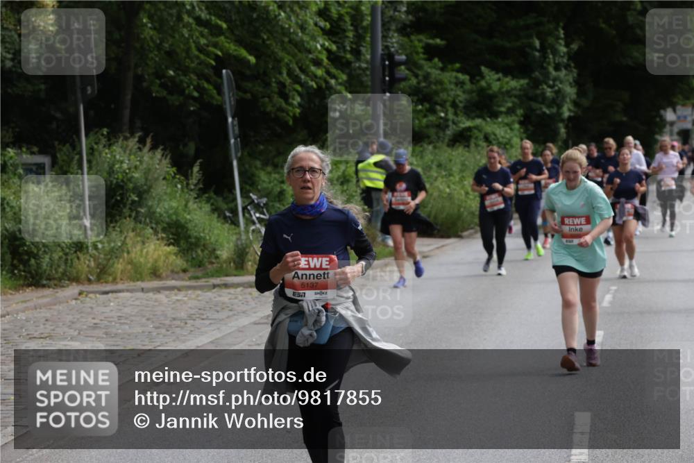 14.06.2026 - REWE Women's Run Jannik Wohlers http://msf.ph/oto/9817855 14.06.2026 10:58:08 Laufen 5137 meine-sportfotos.de
