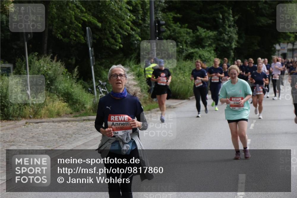 14.06.2026 - REWE Women's Run Jannik Wohlers http://msf.ph/oto/9817860 14.06.2026 10:58:08 Laufen 5137, 157 meine-sportfotos.de