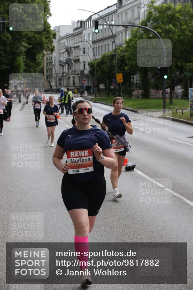 14.06.2026 - REWE Women's Run Jannik Wohlers http://msf.ph/oto/9817882 14.06.2026 10:58:15 Laufen 5876 meine-sportfotos.de