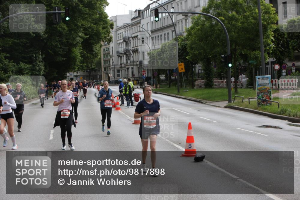 14.06.2026 - REWE Women's Run Jannik Wohlers http://msf.ph/oto/9817898 14.06.2026 10:58:18 Laufen 1 meine-sportfotos.de