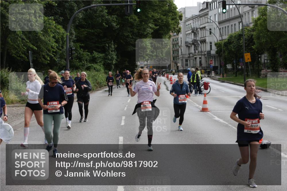 14.06.2026 - REWE Women's Run Jannik Wohlers http://msf.ph/oto/9817902 14.06.2026 10:58:19 Laufen 01, 5736 meine-sportfotos.de