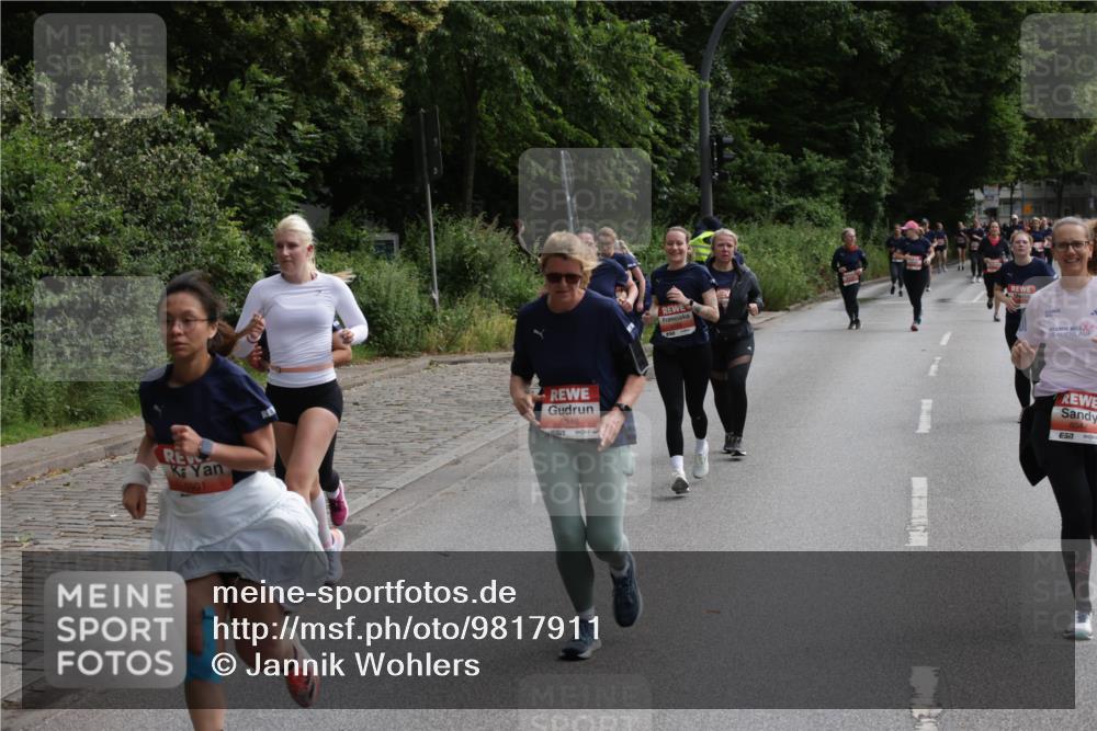 14.06.2026 - REWE Women's Run Jannik Wohlers http://msf.ph/oto/9817911 14.06.2026 10:58:20 Laufen 5346, 57 meine-sportfotos.de