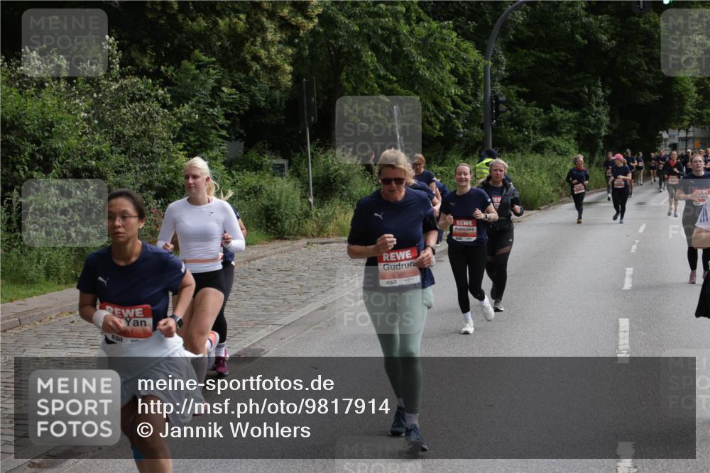 14.06.2026 - REWE Women's Run Jannik Wohlers http://msf.ph/oto/9817914 14.06.2026 10:58:20 Laufen 657, 5346, 57 meine-sportfotos.de