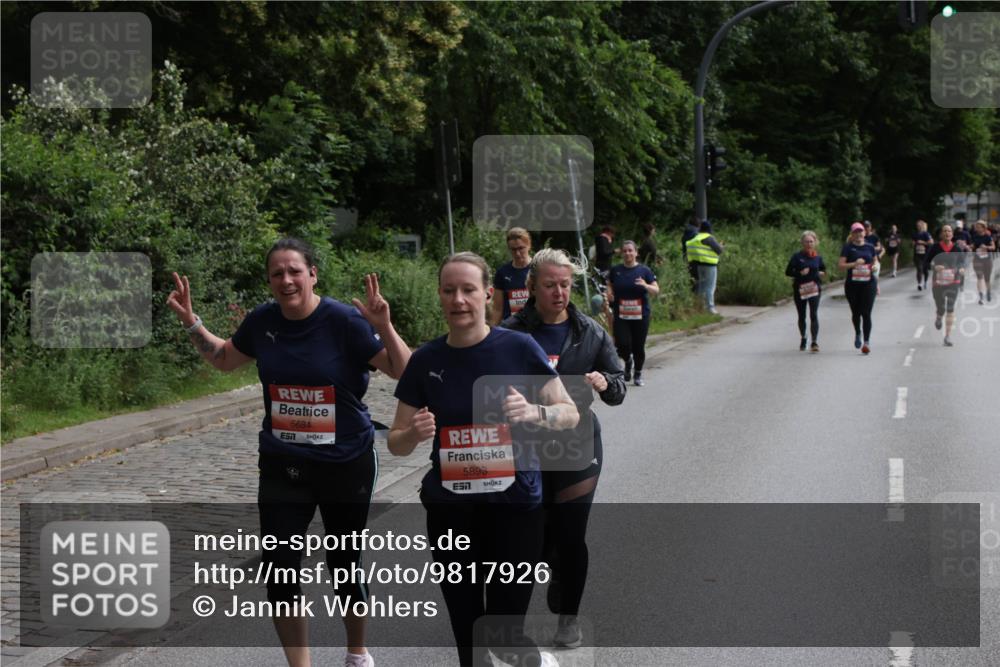 14.06.2026 - REWE Women's Run Jannik Wohlers http://msf.ph/oto/9817926 14.06.2026 10:58:23 Laufen 5684, 5893 meine-sportfotos.de