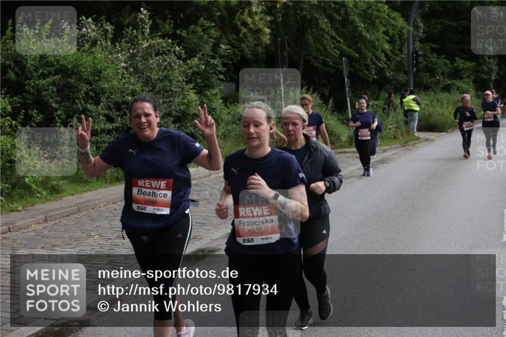 14.06.2026 - REWE Women's Run Jannik Wohlers http://msf.ph/oto/9817934 14.06.2026 10:58:23 Laufen 5684, 57, 5893, 57 meine-sportfotos.de