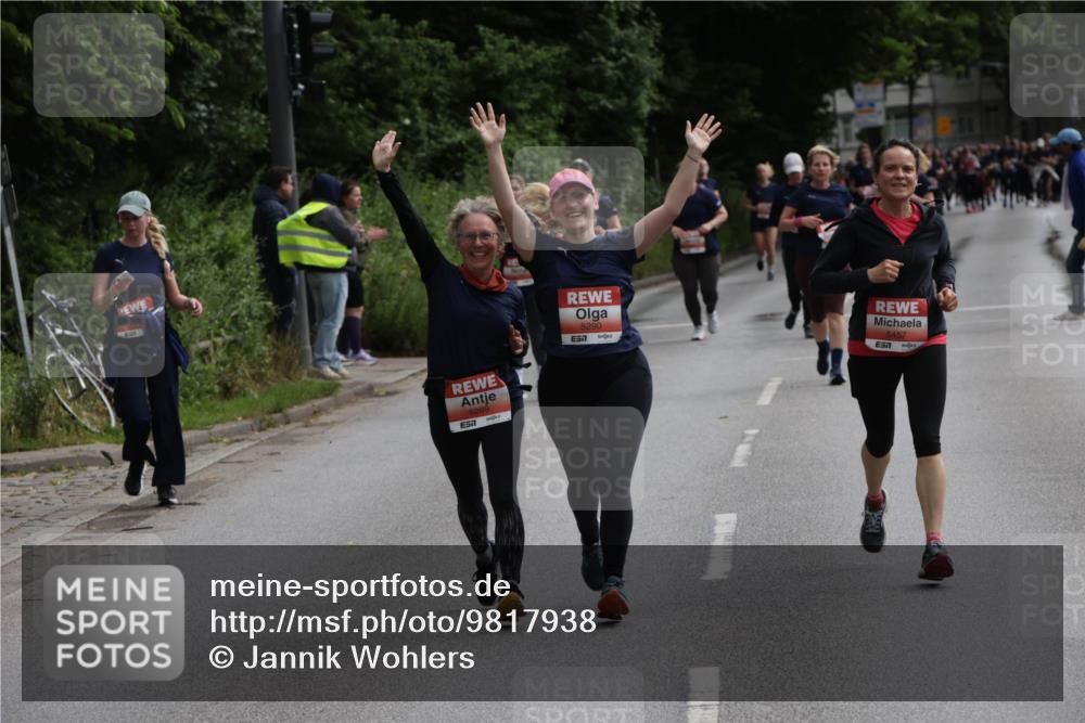 14.06.2026 - REWE Women's Run Jannik Wohlers http://msf.ph/oto/9817938 14.06.2026 10:58:26 Laufen 5289, 657, 5290, 5457 meine-sportfotos.de