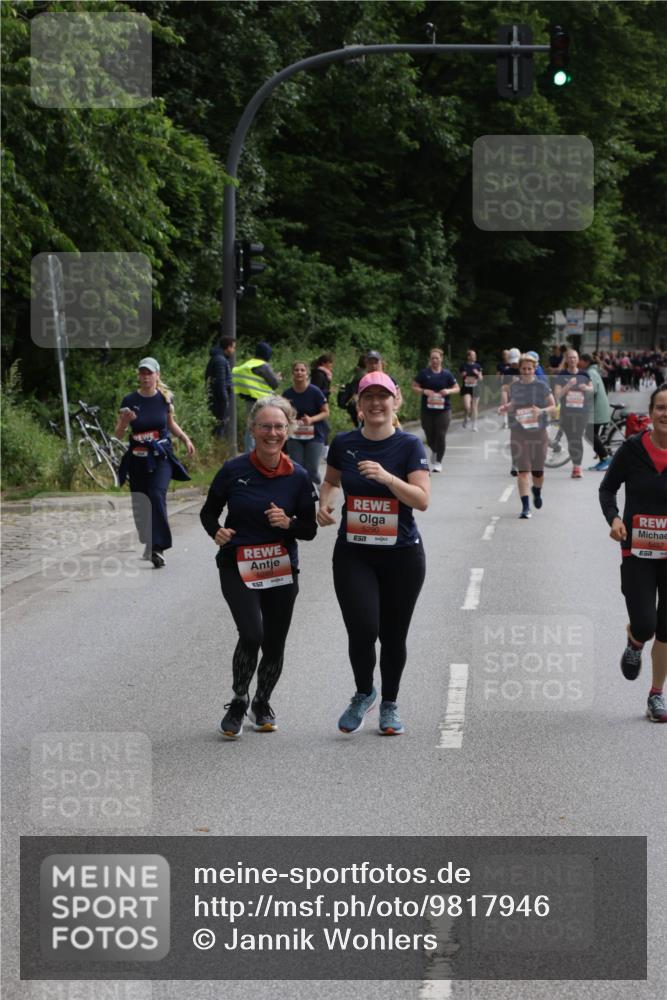 14.06.2026 - REWE Women's Run Jannik Wohlers http://msf.ph/oto/9817946 14.06.2026 10:58:28 Laufen 5289, 651, 5290, 5457, 57 meine-sportfotos.de