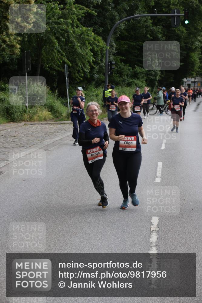14.06.2026 - REWE Women's Run Jannik Wohlers http://msf.ph/oto/9817956 14.06.2026 10:58:29 Laufen 5290 meine-sportfotos.de