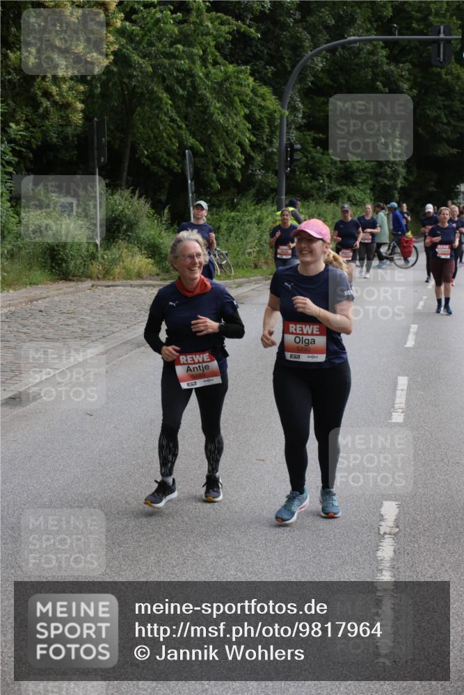 14.06.2026 - REWE Women's Run Jannik Wohlers http://msf.ph/oto/9817964 14.06.2026 10:58:30 Laufen 51, 5290, 7 meine-sportfotos.de