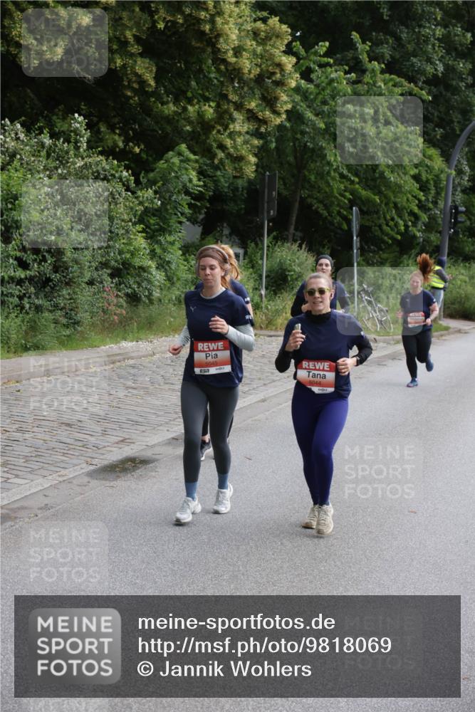 14.06.2026 - REWE Women's Run Jannik Wohlers http://msf.ph/oto/9818069 14.06.2026 10:58:56 Laufen 5045, 5044 meine-sportfotos.de