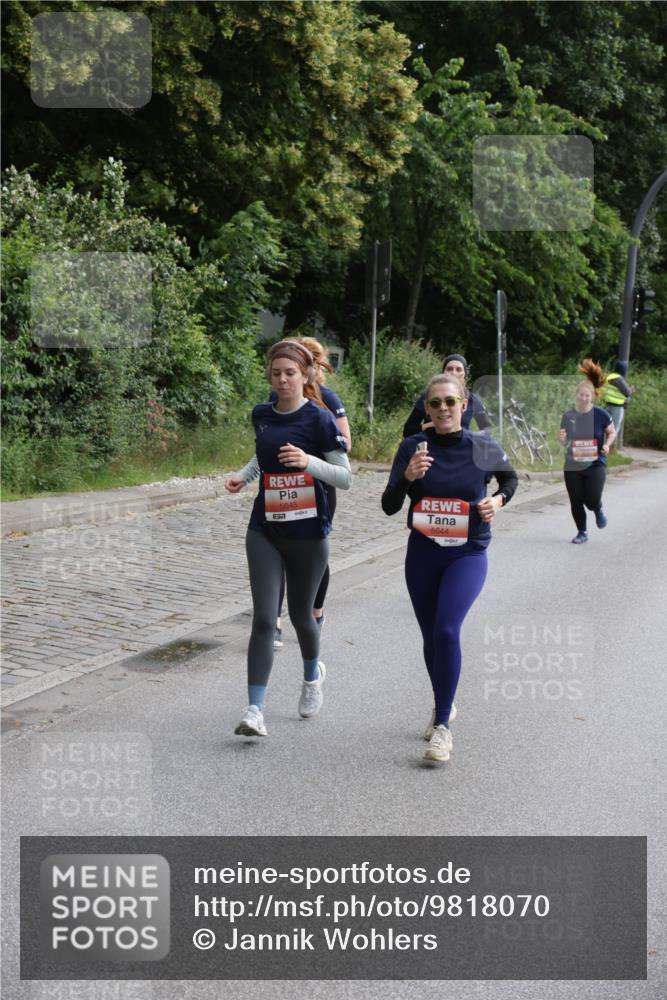 14.06.2026 - REWE Women's Run Jannik Wohlers http://msf.ph/oto/9818070 14.06.2026 10:58:56 Laufen 5045, 5044 meine-sportfotos.de