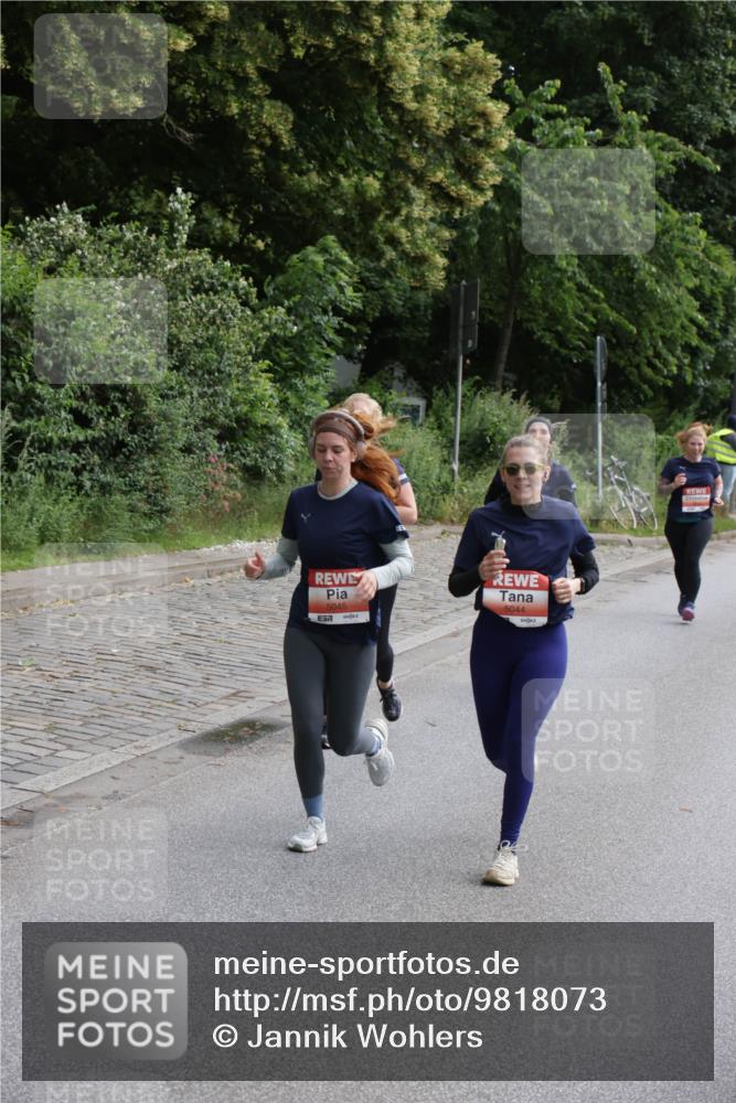 14.06.2026 - REWE Women's Run Jannik Wohlers http://msf.ph/oto/9818073 14.06.2026 10:58:56 Laufen 5045, 57, 5044 meine-sportfotos.de