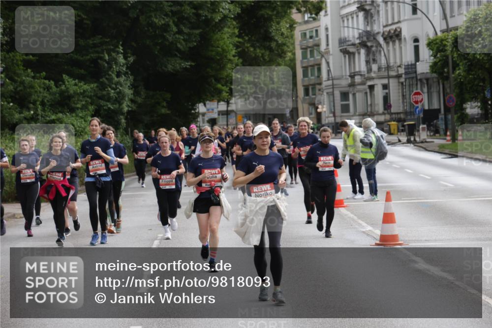14.06.2026 - REWE Women's Run Jannik Wohlers http://msf.ph/oto/9818093 14.06.2026 10:59:01 Laufen  meine-sportfotos.de