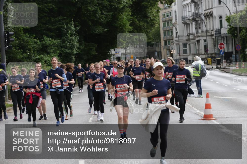 14.06.2026 - REWE Women's Run Jannik Wohlers http://msf.ph/oto/9818097 14.06.2026 10:59:02 Laufen  meine-sportfotos.de