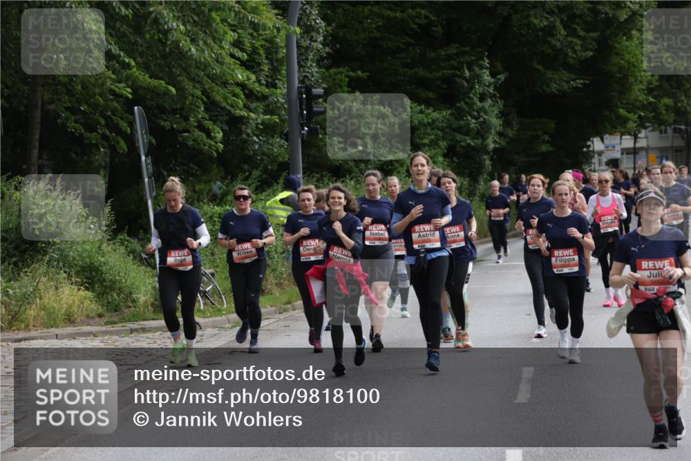 14.06.2026 - REWE Women's Run Jannik Wohlers http://msf.ph/oto/9818100 14.06.2026 10:59:03 Laufen 57 meine-sportfotos.de