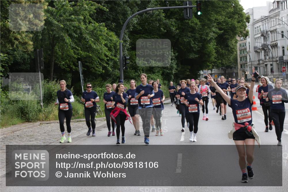 14.06.2026 - REWE Women's Run Jannik Wohlers http://msf.ph/oto/9818106 14.06.2026 10:59:04 Laufen  meine-sportfotos.de