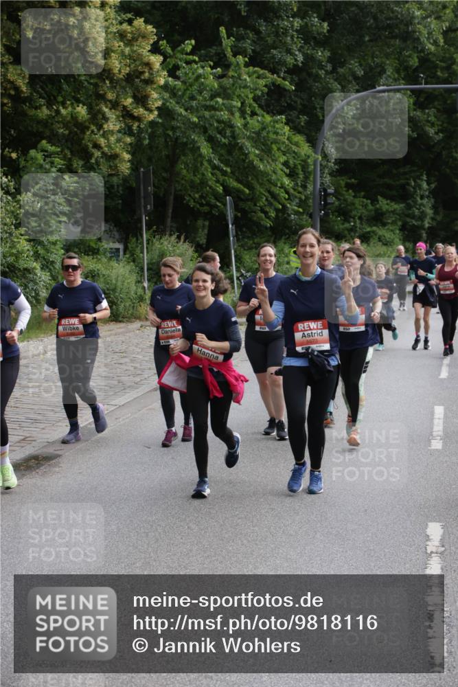 14.06.2026 - REWE Women's Run Jannik Wohlers http://msf.ph/oto/9818116 14.06.2026 10:59:08 Laufen 5573 meine-sportfotos.de