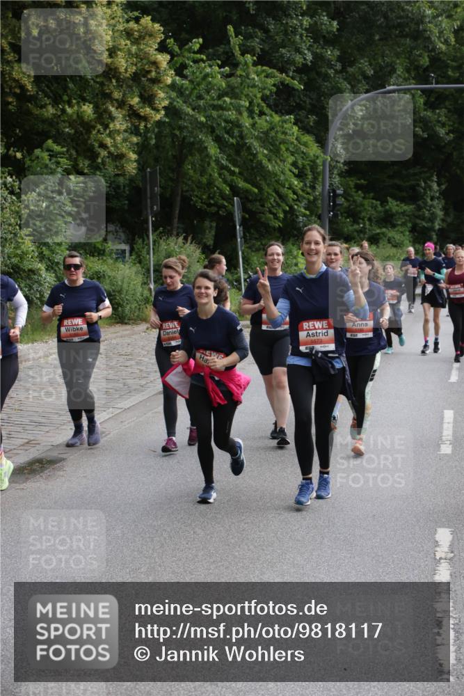14.06.2026 - REWE Women's Run Jannik Wohlers http://msf.ph/oto/9818117 14.06.2026 10:59:08 Laufen 5573, 5185 meine-sportfotos.de