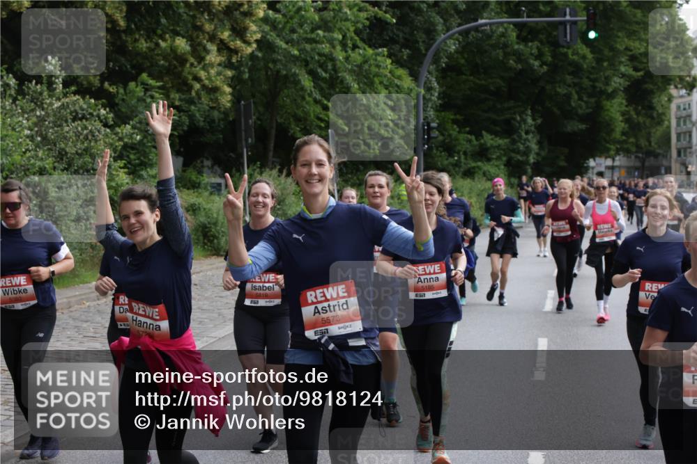 14.06.2026 - REWE Women's Run Jannik Wohlers http://msf.ph/oto/9818124 14.06.2026 10:59:09 Laufen 5392, 5819, 57, 5573, 5185 meine-sportfotos.de