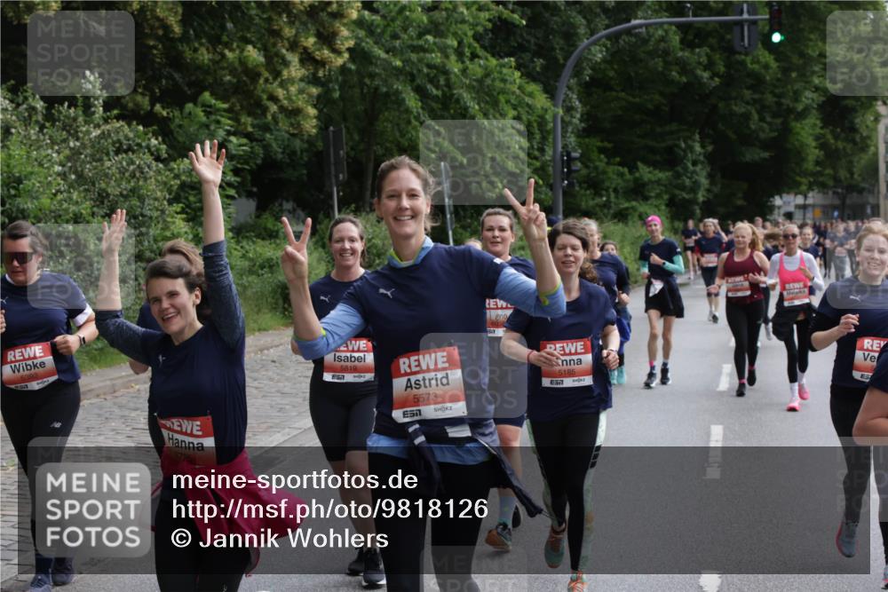 14.06.2026 - REWE Women's Run Jannik Wohlers http://msf.ph/oto/9818126 14.06.2026 10:59:09 Laufen 5392, 5819, 7, 5573, 517, 5185 meine-sportfotos.de