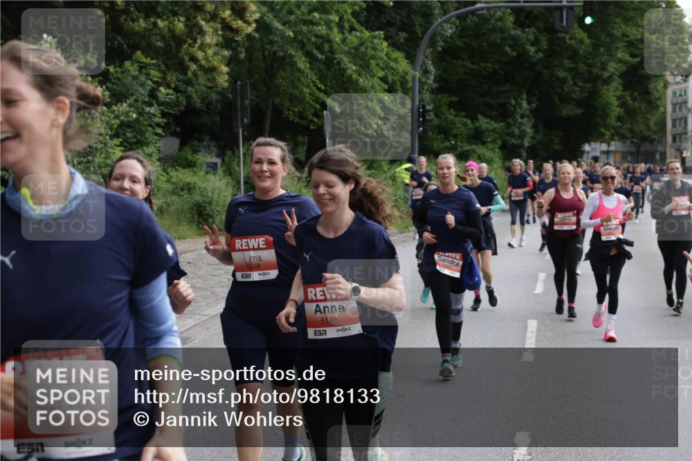 14.06.2026 - REWE Women's Run Jannik Wohlers http://msf.ph/oto/9818133 14.06.2026 10:59:10 Laufen 5573, 6058, 57, 5185, 657 meine-sportfotos.de
