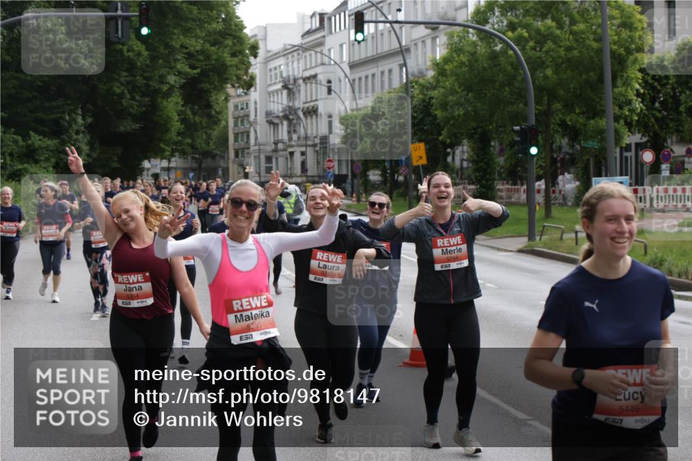 14.06.2026 - REWE Women's Run Jannik Wohlers http://msf.ph/oto/9818147 14.06.2026 10:59:13 Laufen 5200, 5743, 7, 01, 5744, 57, 5446, 57 meine-sportfotos.de