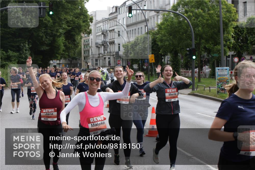 14.06.2026 - REWE Women's Run Jannik Wohlers http://msf.ph/oto/9818150 14.06.2026 10:59:13 Laufen 5354, 5200, 7, 5743, 57, 1, 7, 5744, 57, 544 meine-sportfotos.de