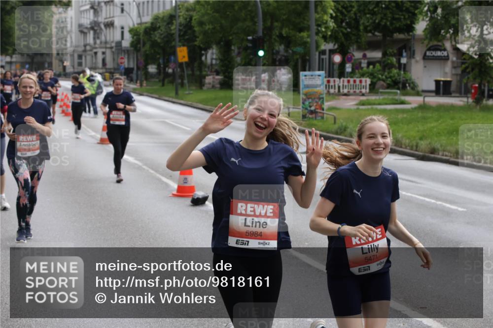 14.06.2026 - REWE Women's Run Jannik Wohlers http://msf.ph/oto/9818161 14.06.2026 10:59:16 Laufen 5984, 7, 5471, 7 meine-sportfotos.de