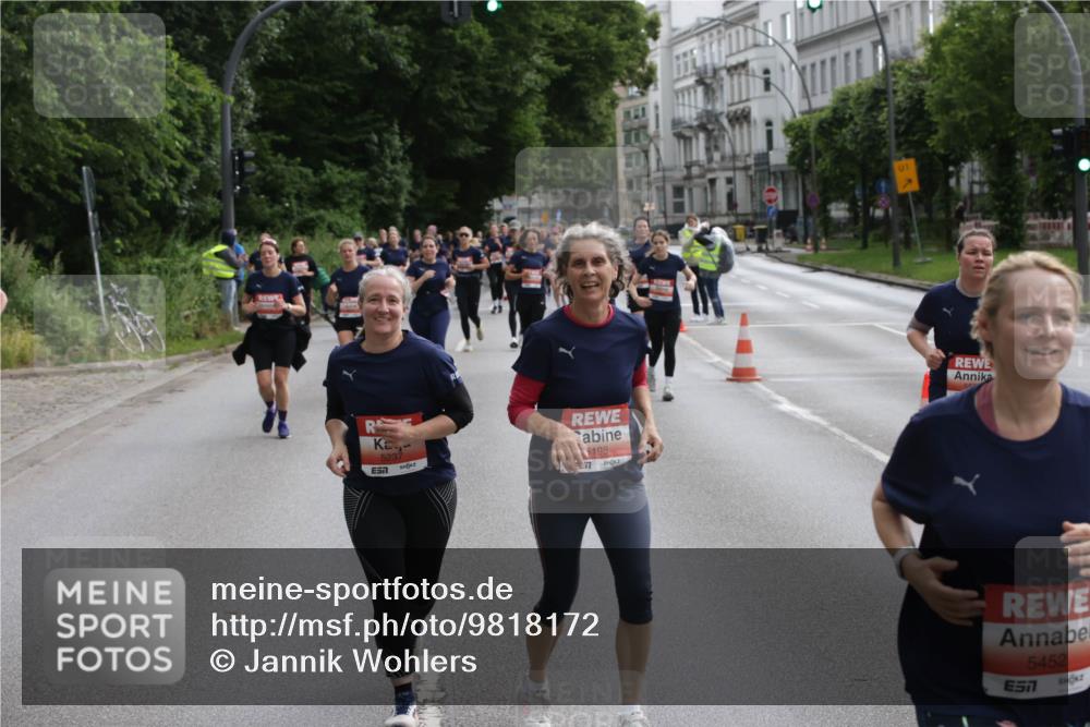 14.06.2026 - REWE Women's Run Jannik Wohlers http://msf.ph/oto/9818172 14.06.2026 10:59:18 Laufen 5237, 5198, 7, 01, 5452, 7 meine-sportfotos.de