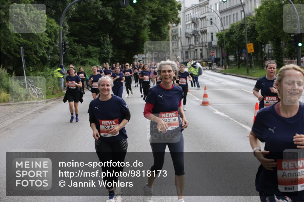 14.06.2026 - REWE Women's Run Jannik Wohlers http://msf.ph/oto/9818173 14.06.2026 10:59:18 Laufen 198, 5452, 7 meine-sportfotos.de