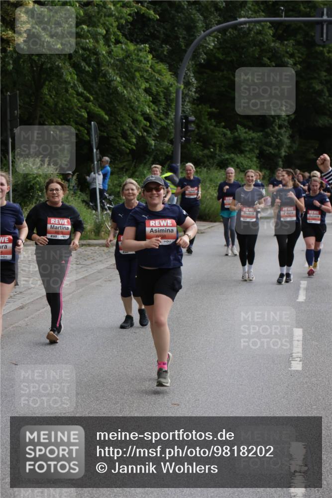 14.06.2026 - REWE Women's Run Jannik Wohlers http://msf.ph/oto/9818202 14.06.2026 10:59:27 Laufen 4, 6010, 6038 meine-sportfotos.de