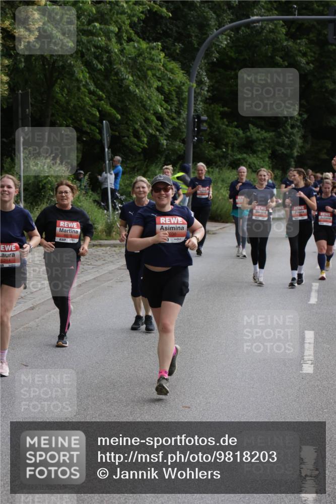 14.06.2026 - REWE Women's Run Jannik Wohlers http://msf.ph/oto/9818203 14.06.2026 10:59:27 Laufen 5214, 038 meine-sportfotos.de