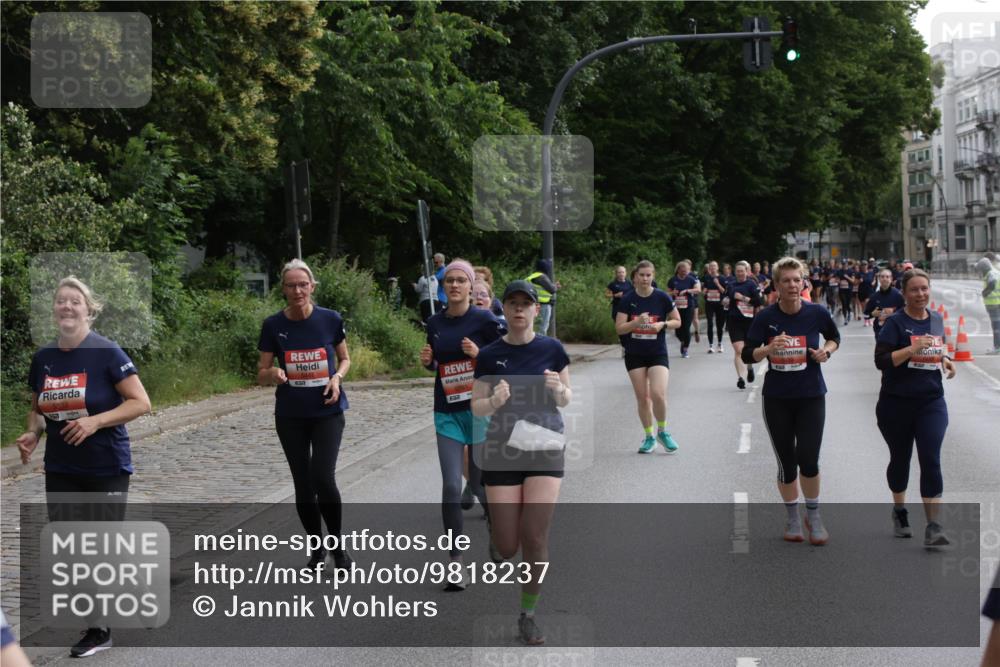 14.06.2026 - REWE Women's Run Jannik Wohlers http://msf.ph/oto/9818237 14.06.2026 10:59:33 Laufen 5791 meine-sportfotos.de