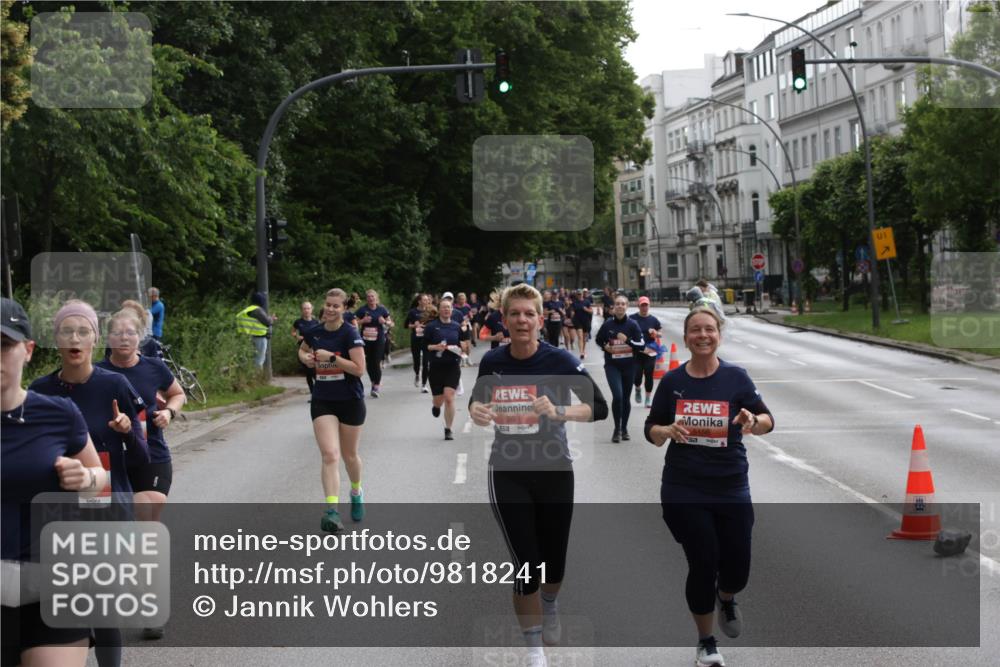 14.06.2026 - REWE Women's Run Jannik Wohlers http://msf.ph/oto/9818241 14.06.2026 10:59:35 Laufen 57, 5156 meine-sportfotos.de