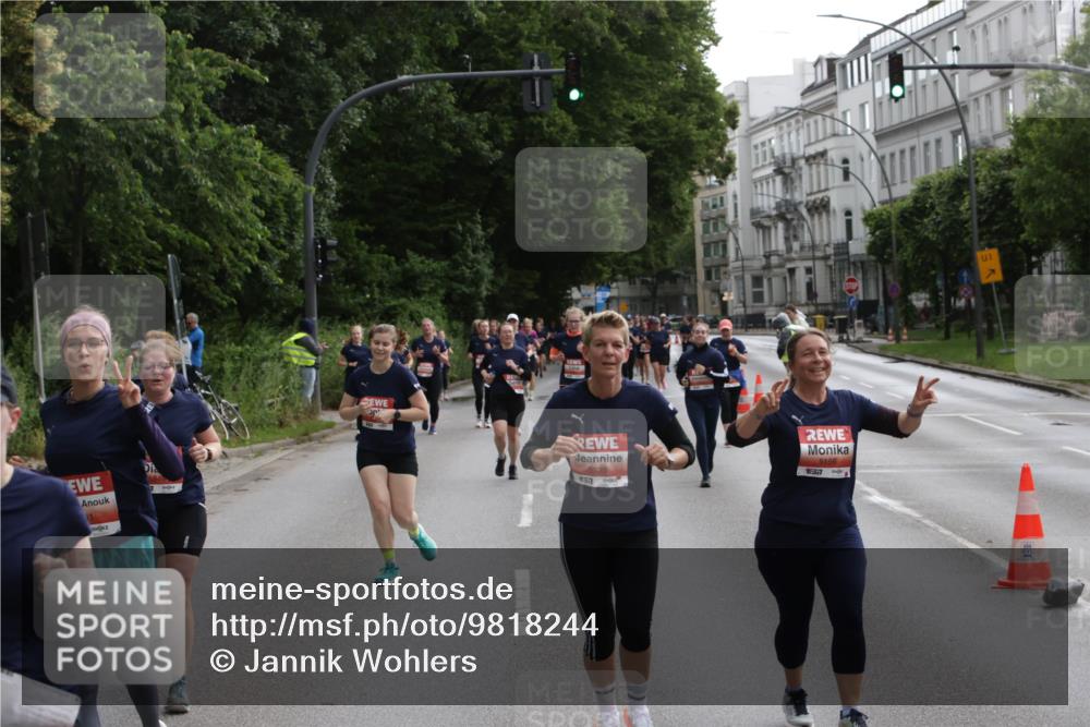 14.06.2026 - REWE Women's Run Jannik Wohlers http://msf.ph/oto/9818244 14.06.2026 10:59:35 Laufen 584, 5939, 51, 5156, 1 meine-sportfotos.de