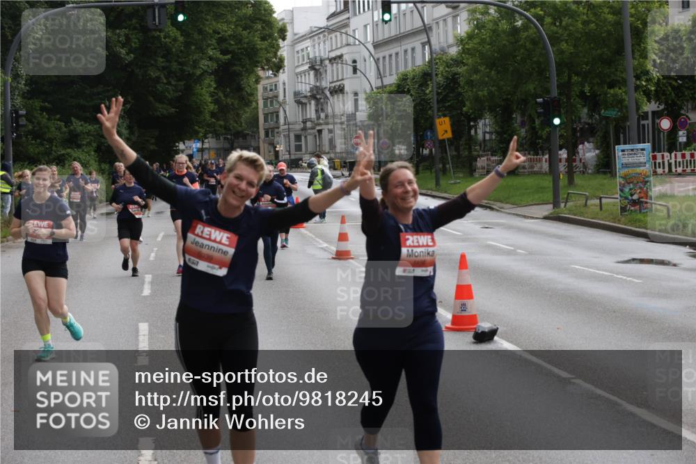 14.06.2026 - REWE Women's Run Jannik Wohlers http://msf.ph/oto/9818245 14.06.2026 10:59:35 Laufen 5939, 957, 1 meine-sportfotos.de