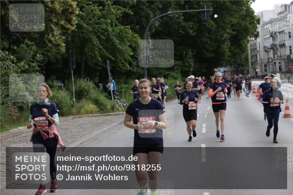 14.06.2026 - REWE Women's Run Jannik Wohlers http://msf.ph/oto/9818255 14.06.2026 10:59:37 Laufen 50, 5765 meine-sportfotos.de