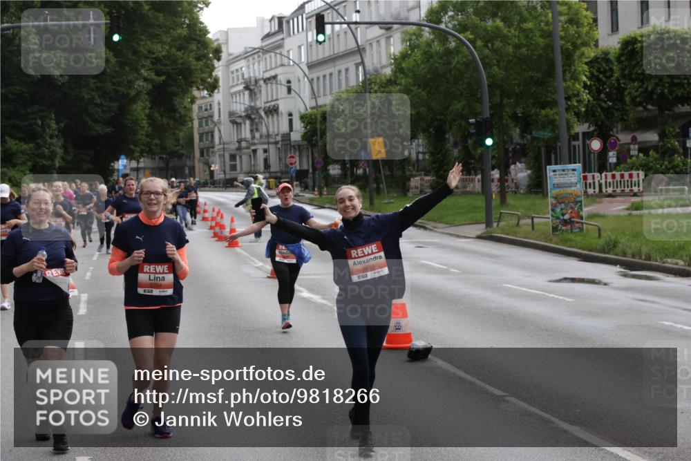 14.06.2026 - REWE Women's Run Jannik Wohlers http://msf.ph/oto/9818266 14.06.2026 10:59:40 Laufen 5754, 7, 5963, 7, 1 meine-sportfotos.de