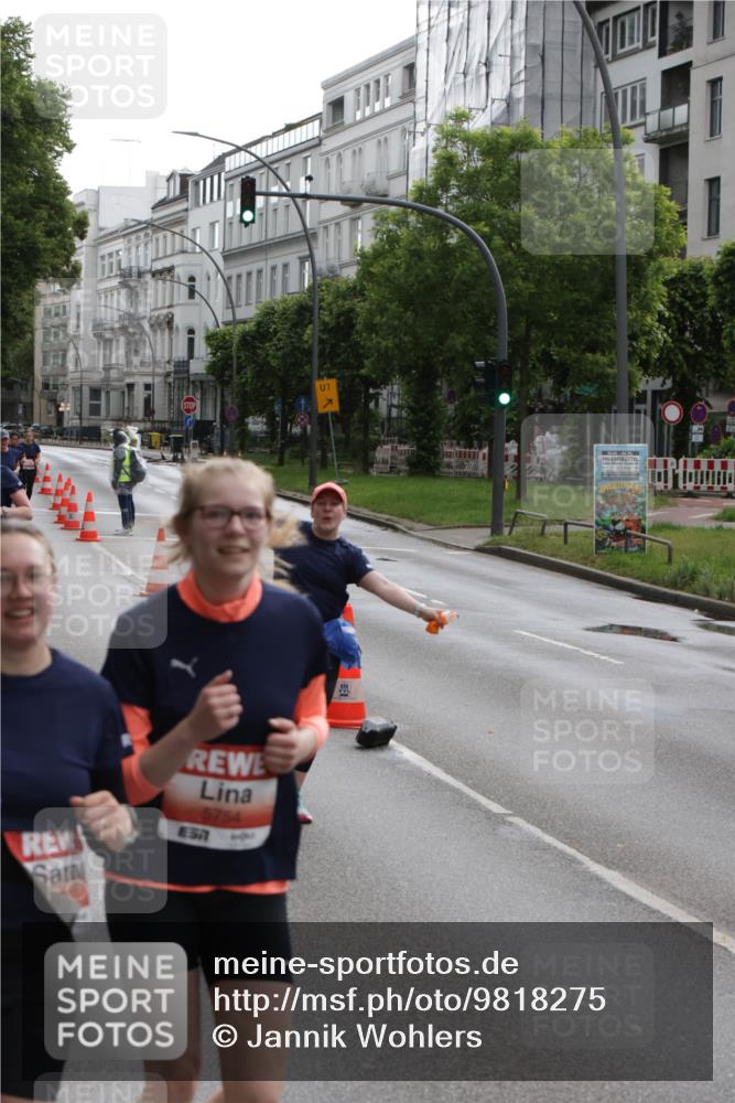 14.06.2026 - REWE Women's Run Jannik Wohlers http://msf.ph/oto/9818275 14.06.2026 10:59:42 Laufen 5754, 57, 1 meine-sportfotos.de