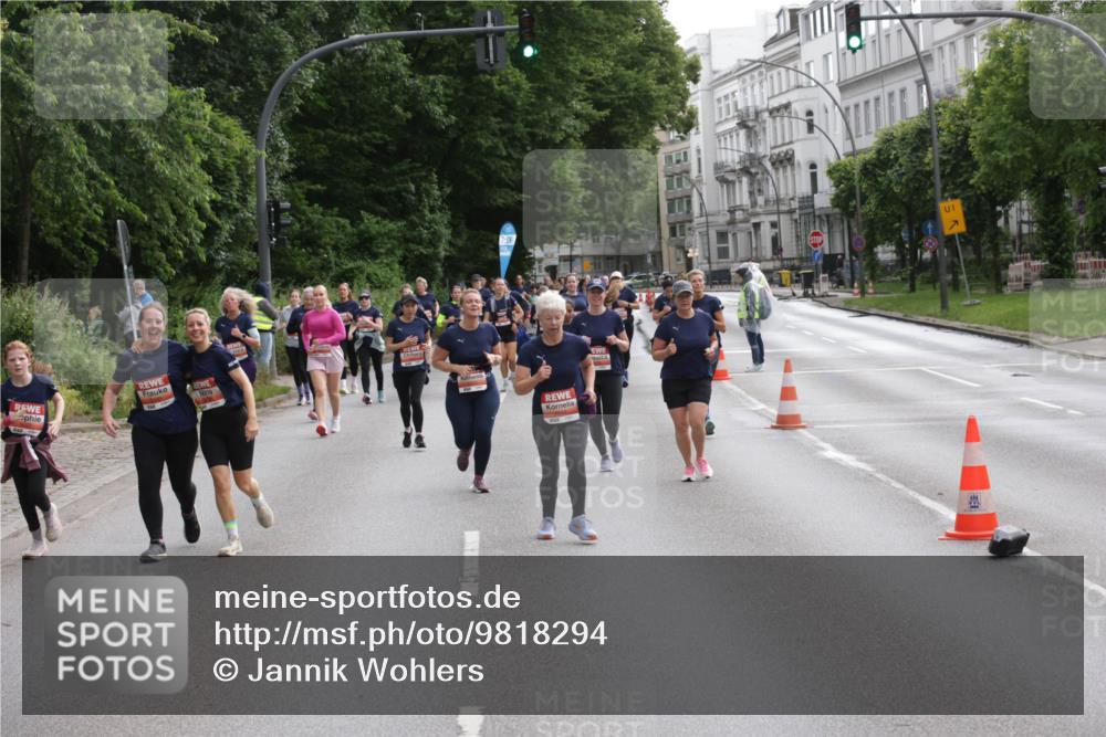 14.06.2026 - REWE Women's Run Jannik Wohlers http://msf.ph/oto/9818294 14.06.2026 10:59:47 Laufen 7, 0, 01 meine-sportfotos.de