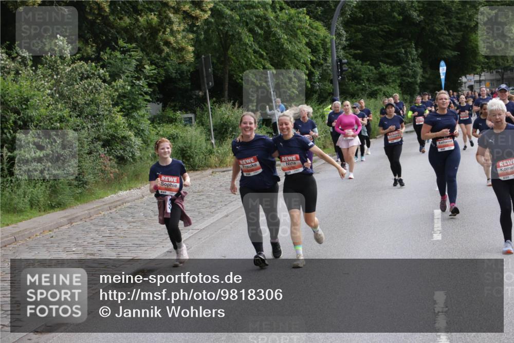 14.06.2026 - REWE Women's Run Jannik Wohlers http://msf.ph/oto/9818306 14.06.2026 10:59:48 Laufen 7 meine-sportfotos.de