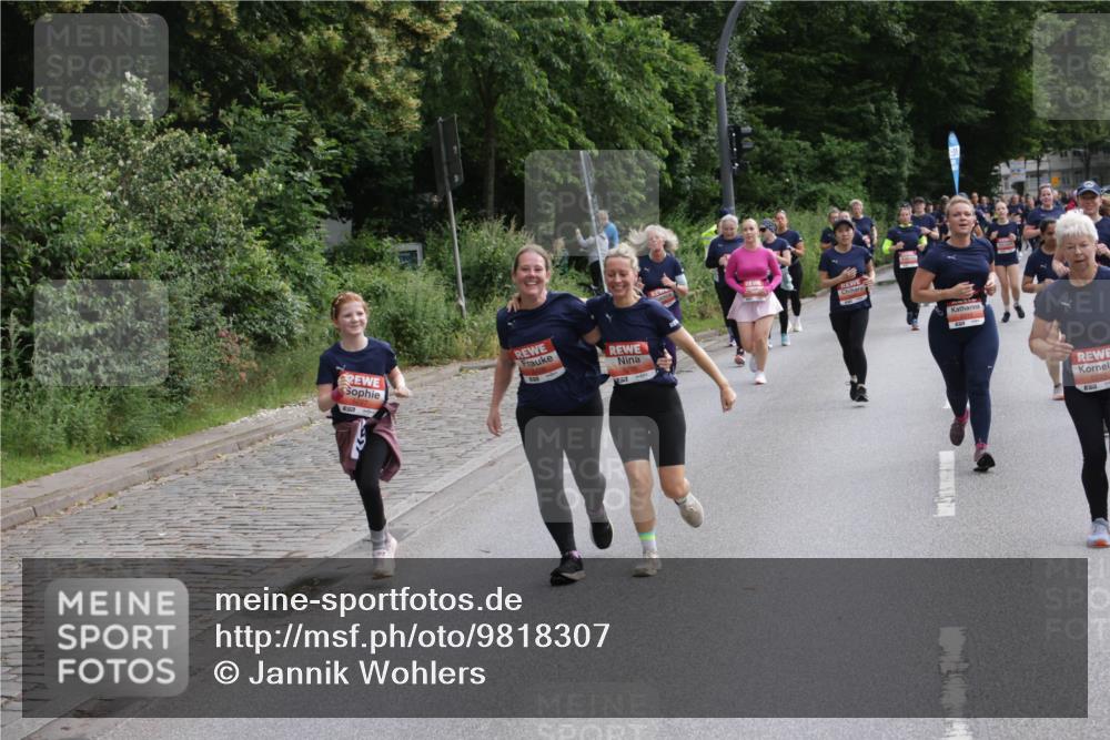 14.06.2026 - REWE Women's Run Jannik Wohlers http://msf.ph/oto/9818307 14.06.2026 10:59:48 Laufen 7, 57 meine-sportfotos.de