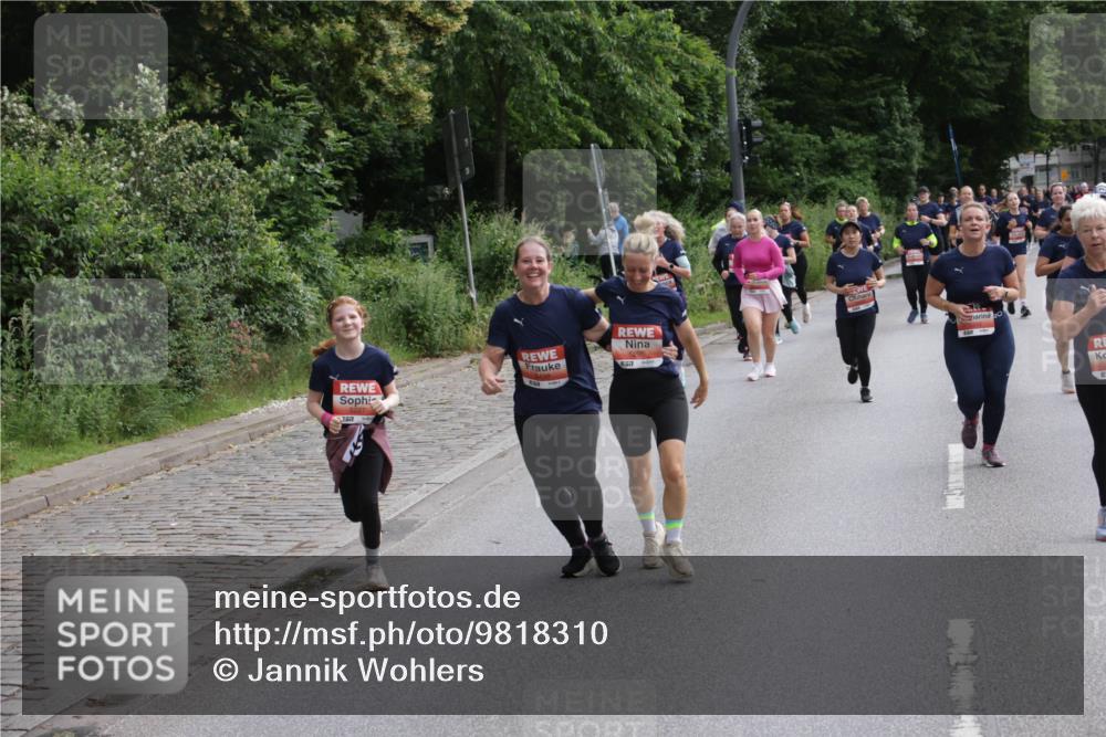14.06.2026 - REWE Women's Run Jannik Wohlers http://msf.ph/oto/9818310 14.06.2026 10:59:48 Laufen 357 meine-sportfotos.de