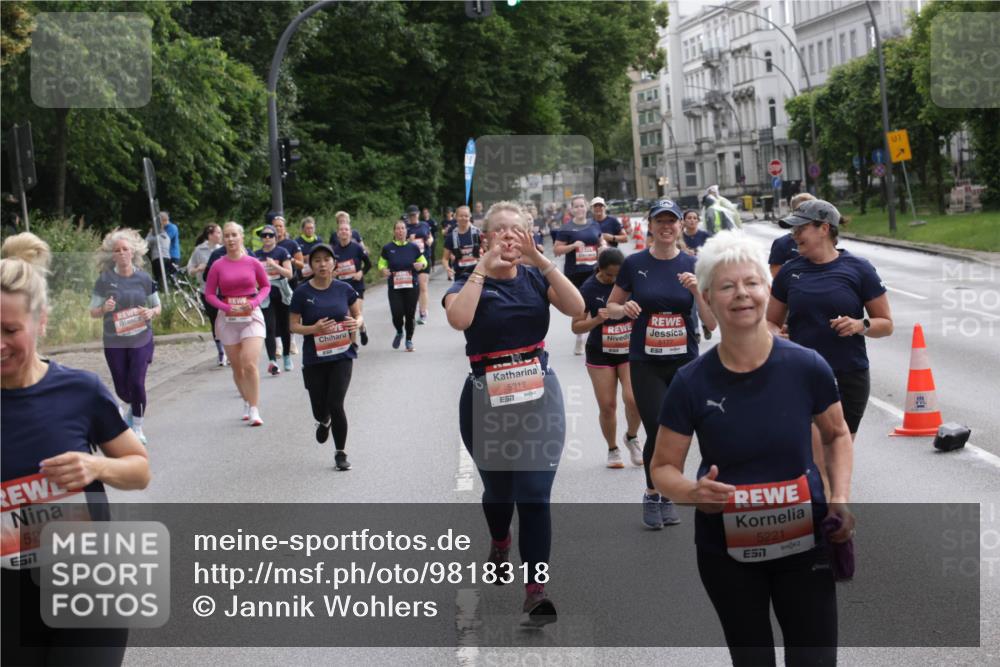 14.06.2026 - REWE Women's Run Jannik Wohlers http://msf.ph/oto/9818318 14.06.2026 10:59:50 Laufen 5295, 7, 5312, 57, 5221, 7, 1 meine-sportfotos.de
