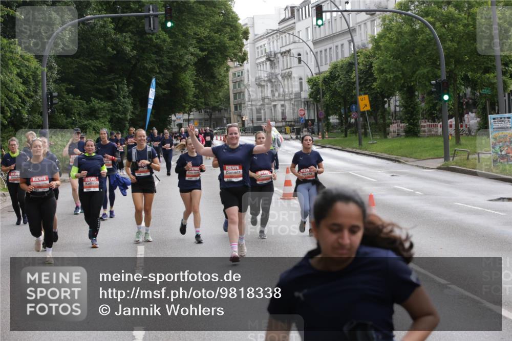 14.06.2026 - REWE Women's Run Jannik Wohlers http://msf.ph/oto/9818338 14.06.2026 10:59:54 Laufen 1 meine-sportfotos.de